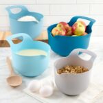 4 Piece Nesting Plastic Mixing Bowl Set with Pour Spouts and Handles, Blue - Image 2