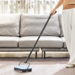 VEVOR Carpet Sweeper Manual, Floor Sweeper with 300 ml Dustbin Capacity Easy to Empty, 6.7 inch Cleaning Width for Home Office Carpets Pet Hair Dust, Blue - Image 8