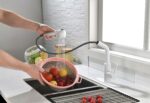 Kitchen Faucets with Pull Down Sprayer, Single Handle Kitchen Sink Faucet with Pull Out Sprayer - Image 4