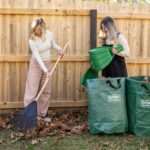 (2 pack)24-inch Wood and Poly Leaf Rake - Image 3