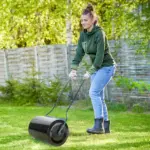 Outsunny 20 Inch Sod Roller with Push Tow Handle and 15.9 Gallon Drum Black - Image 2