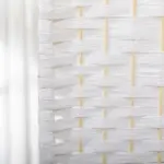 HOMCOM 4-Panel White Wave Fiber Folding Privacy Screen, Freestanding Room Divider for Home Office - Image 9