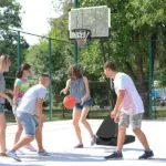 Soozier 5-10' Basketball Stand, Freestanding Basketball System with 44" Shatterproof Backboard, Rebound System and Wheels - Image 10