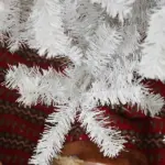 HOMCOM 6 Ft Unlit Artificial White Christmas Tree, Holiday Decor with 1000 Branch Tips, Auto Open and Steel Base - Image 9