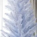 HOMCOM 8 Ft Tall Skinny Christmas Tree, Unlit Pencil Artificial Christmas Tree w/ 618 Tips and Plastic Base for Holiday, White - Image 9