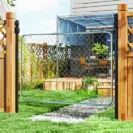 Garden Gate Chain Link Fence Gate, Galvanized Steel Garden Door for Yard Entrance Way, 47.2" x 70.9", Silver - Image 2