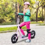 HOMCOM Adjustable Height Kick Scooter for Kids 5-12, Non-Slip Footplate, Big Wheels, Rear Brake, Pink - Image 2