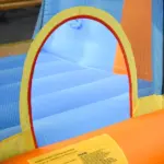 Outsunny Kids Inflatable Water Slide 5-in-1 Bounce House Water Park Jumping Castle with Water Pool, Slide, Climbing Walls and 450W Air Blower - Image 15