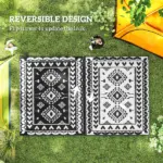 Outsunny Reversible Outdoor Rug, Waterproof Plastic Straw with Carry Bag, 8 ft x 10 ft, Black and White Rhombus Patchwork - Image 7