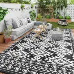Reversible Outdoor Rug, Waterproof Plastic Straw with Carry Bag, 9' x 18', Black and White Rhombus Border - Image 10
