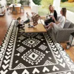 Reversible Outdoor Rug, Waterproof Plastic Straw with Carry Bag, 9' x 18', Black and White Rhombus Patchwork - Image 9