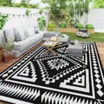 Reversible Outdoor Rug, Waterproof Plastic Straw with Carry Bag, 9' x 18', Black and White Square Patchwork - Image 10